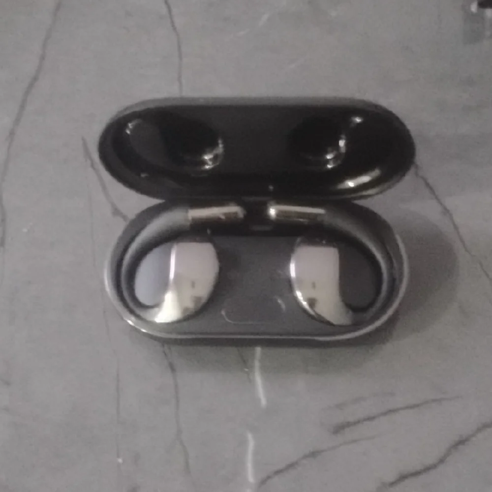 Wireless Earbuds with Charging Case